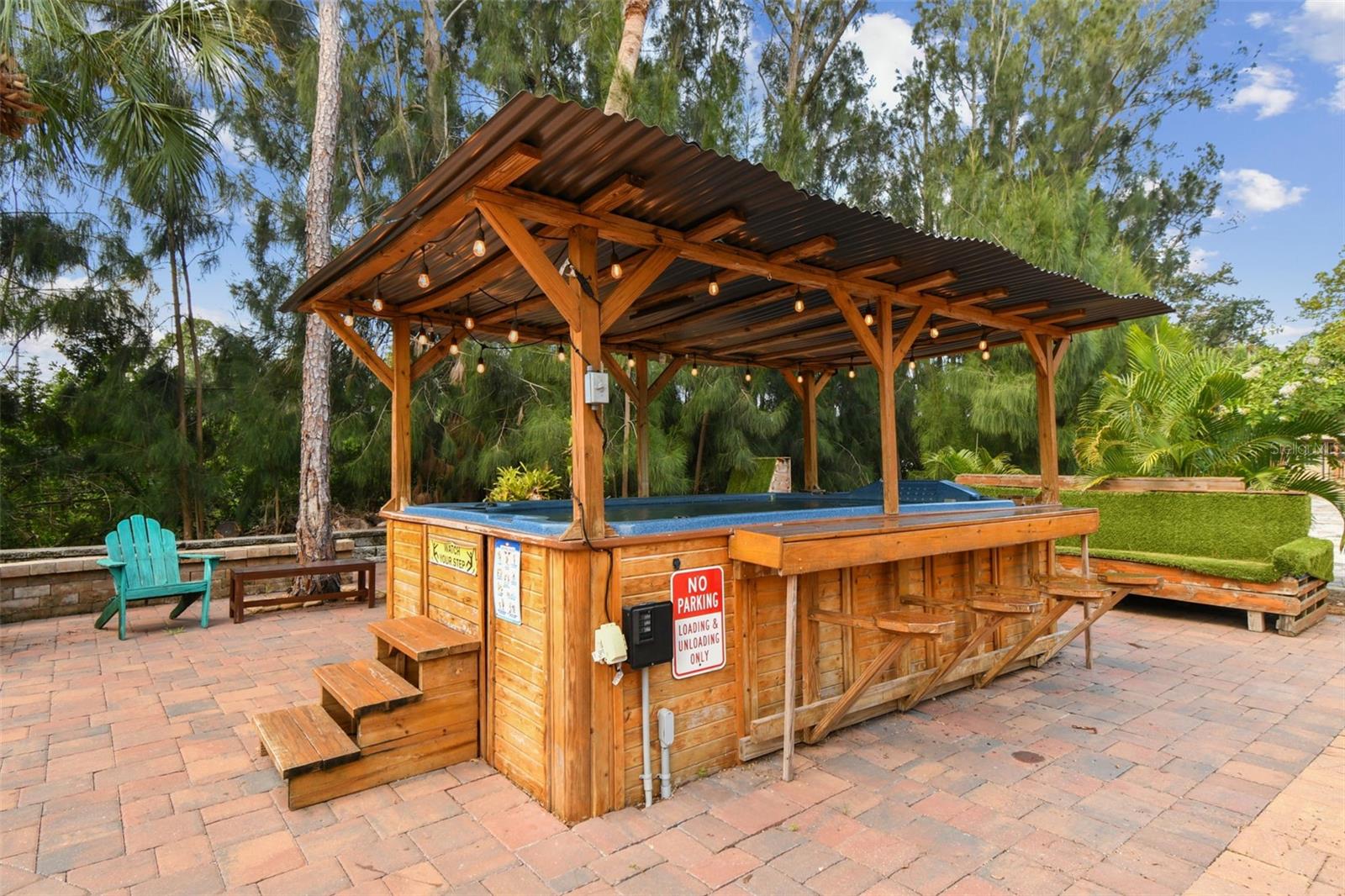 5909 MOHR RD