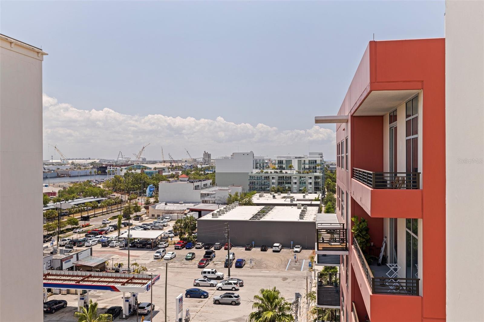 1208 E KENNEDY BLVD #831