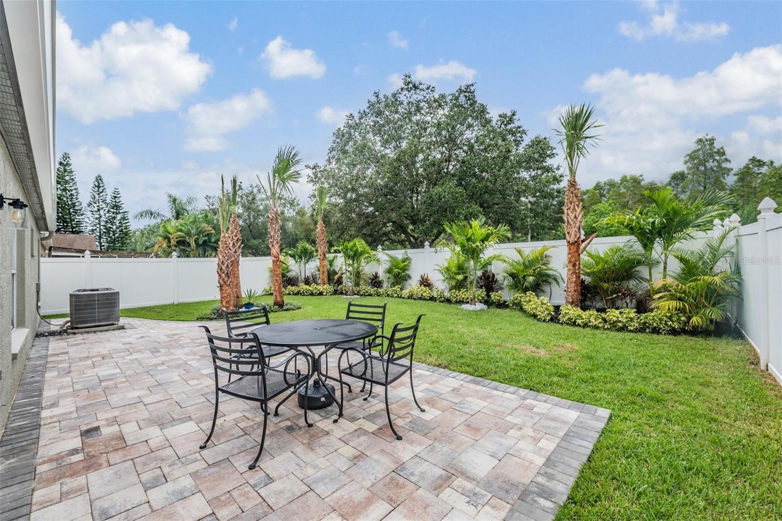 4208 PINE ISLE DR