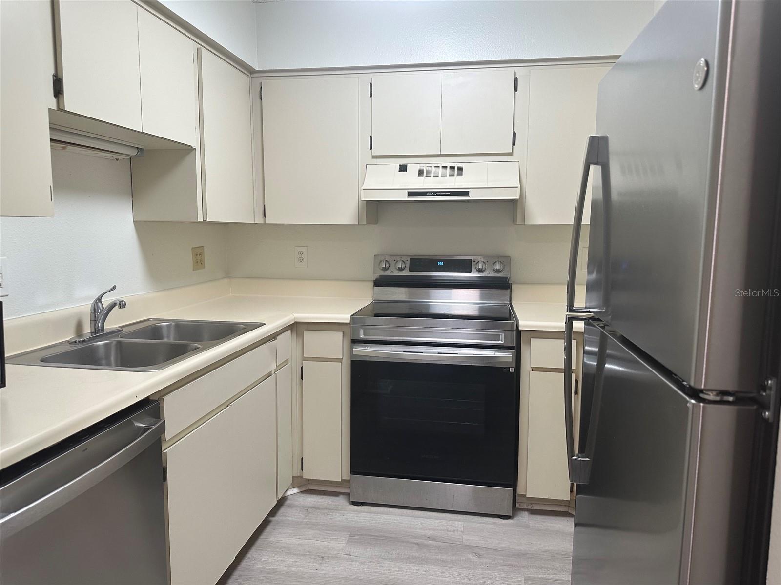 2690 CORAL LANDINGS BLVD #612