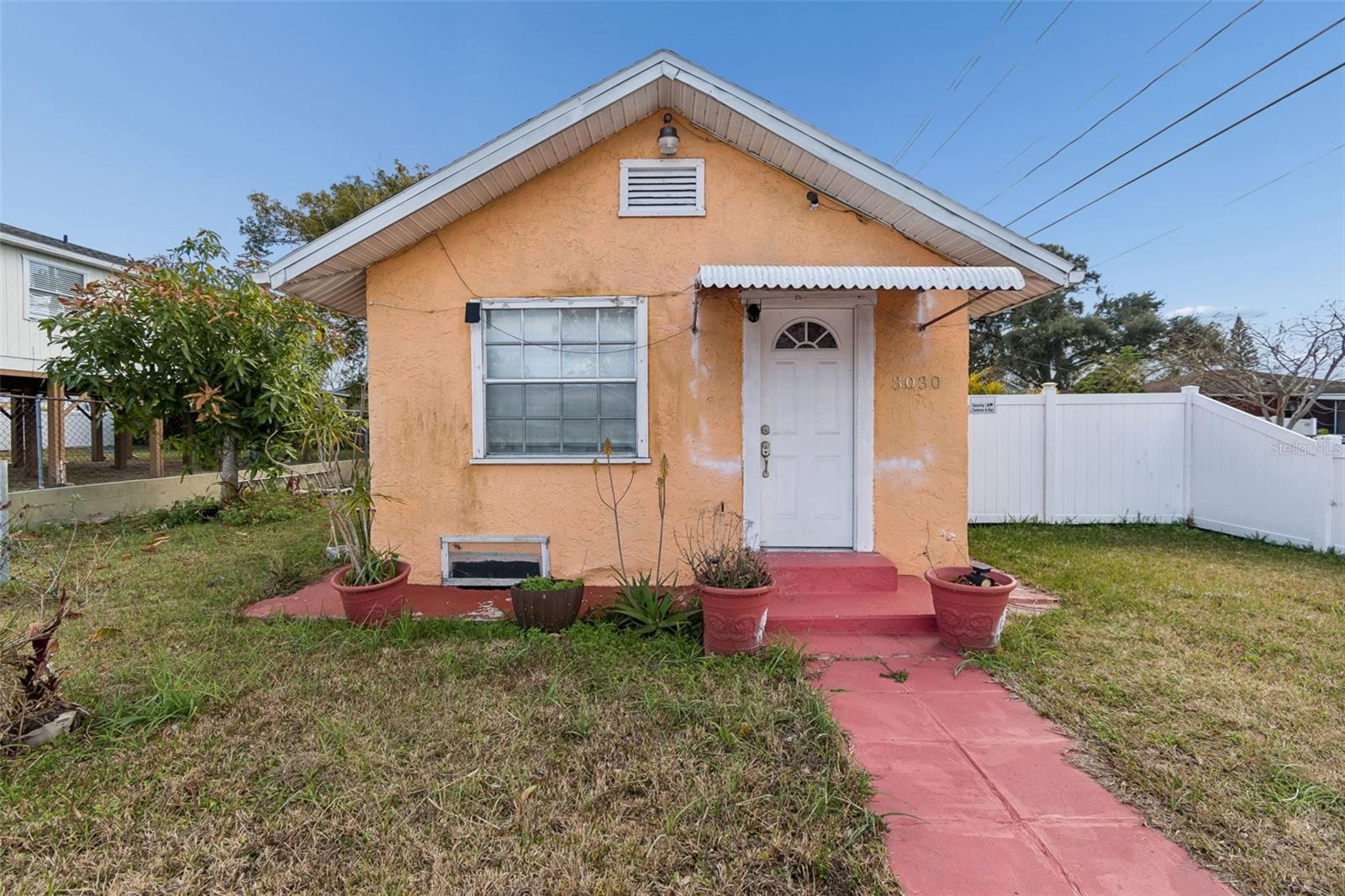 3030 W FRIERSON AVE