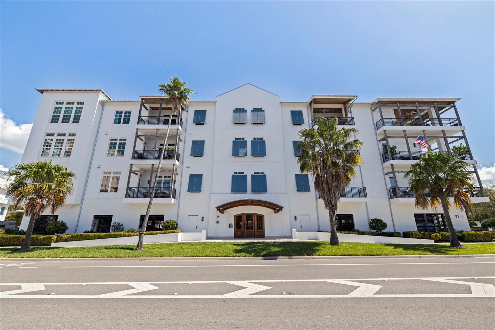 91 DAVIS BLVD #201