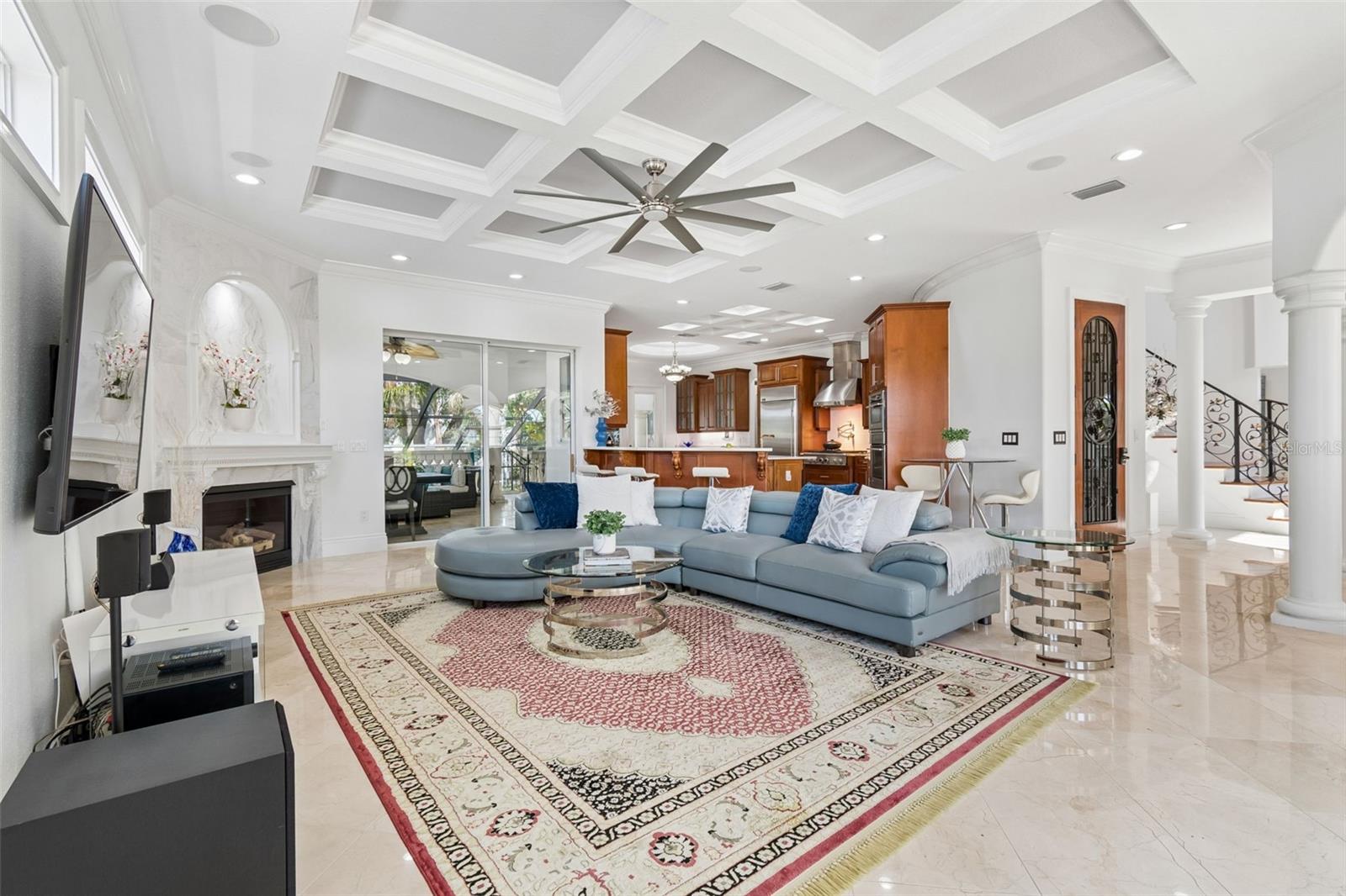 6233 BAYSHORE BLVD