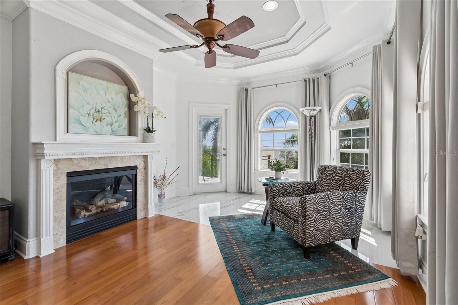6233 BAYSHORE BLVD