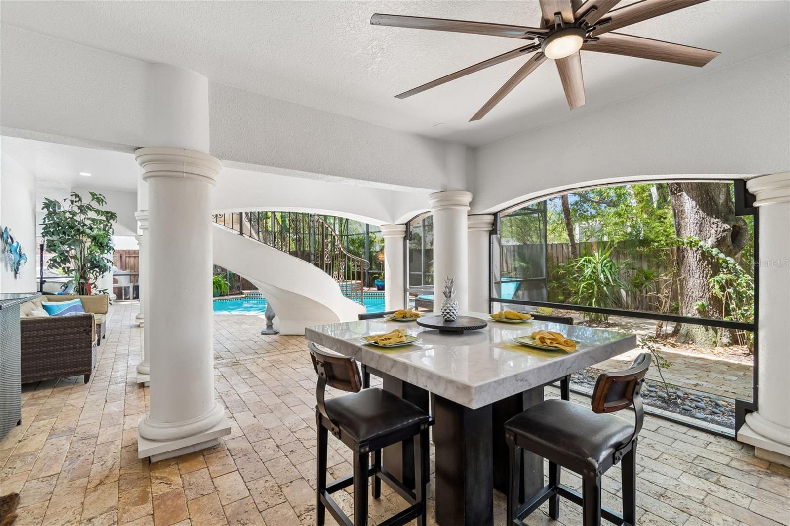 6233 BAYSHORE BLVD