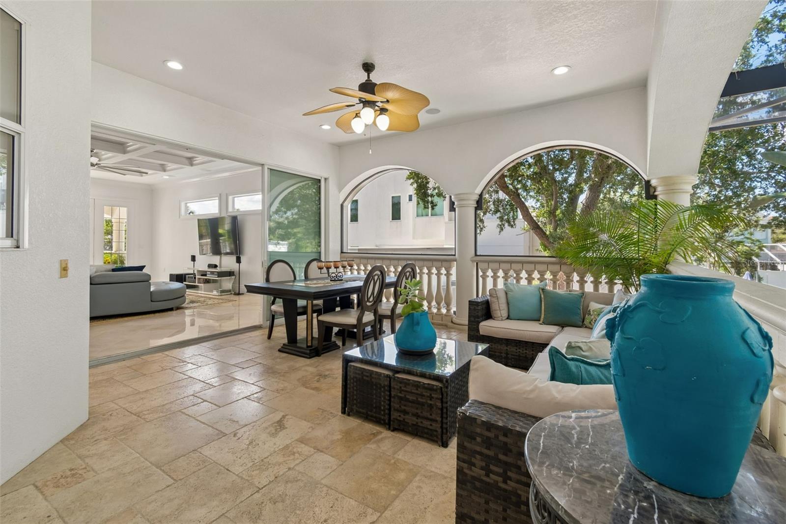 6233 BAYSHORE BLVD