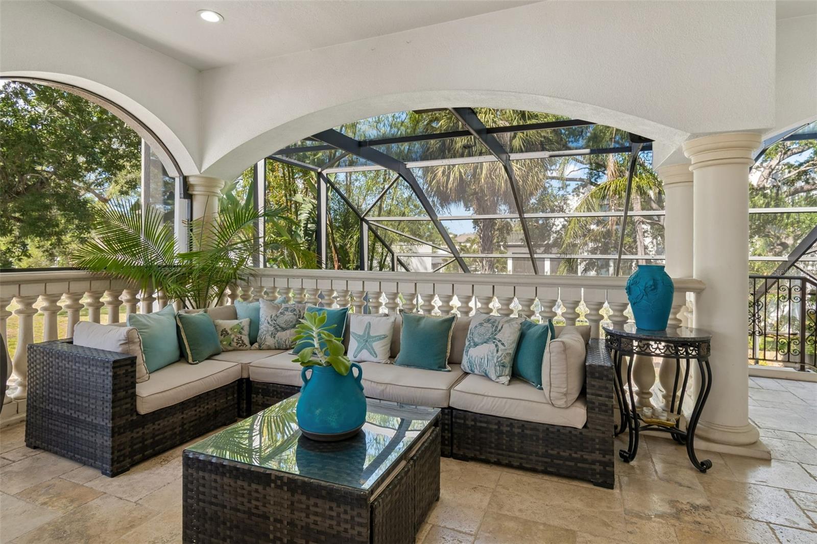6233 BAYSHORE BLVD