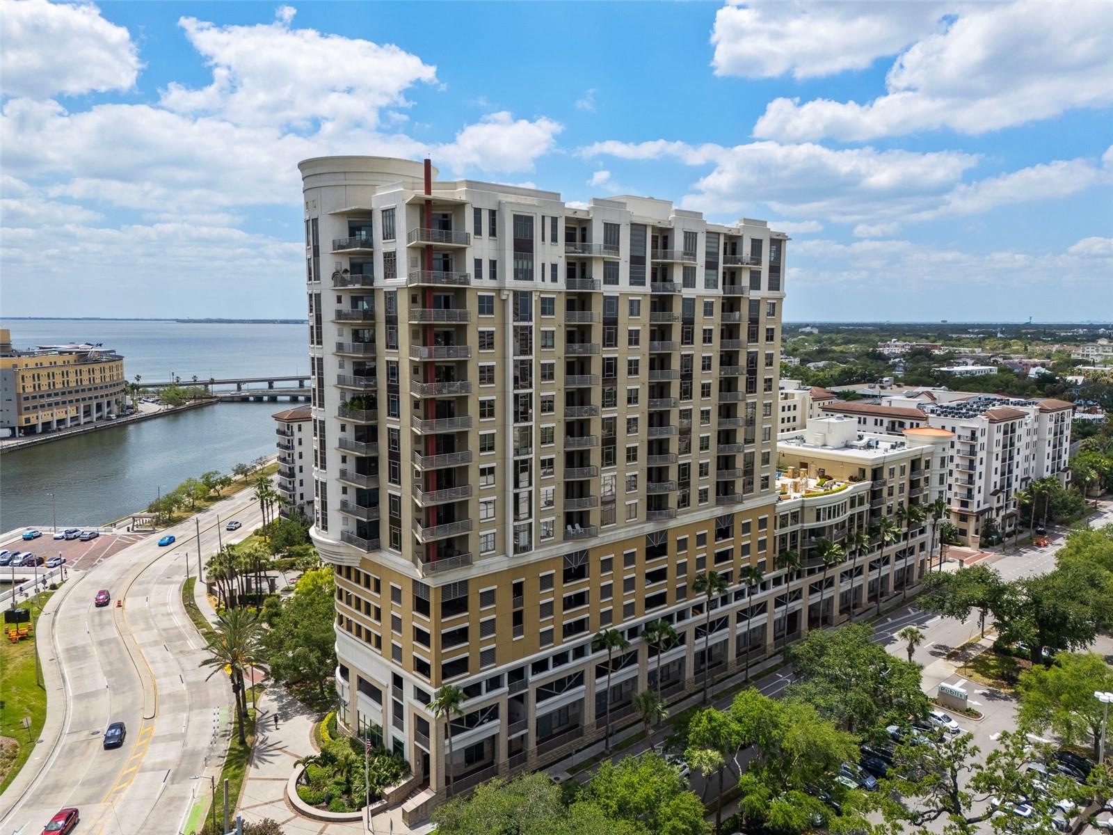 275 BAYSHORE BLVD #804