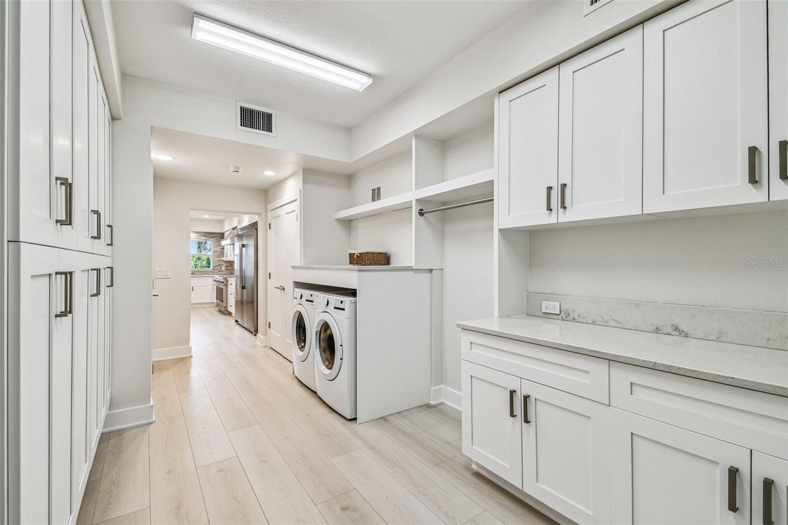 24 ADALIA AVE