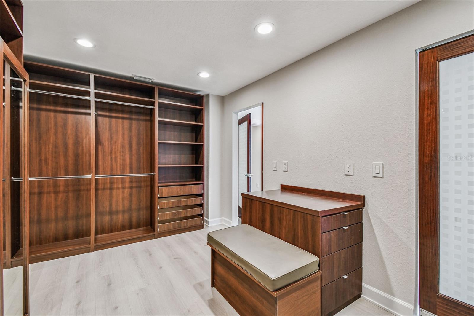 24 ADALIA AVE