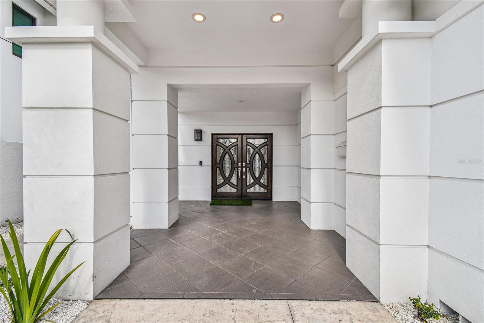 24 ADALIA AVE