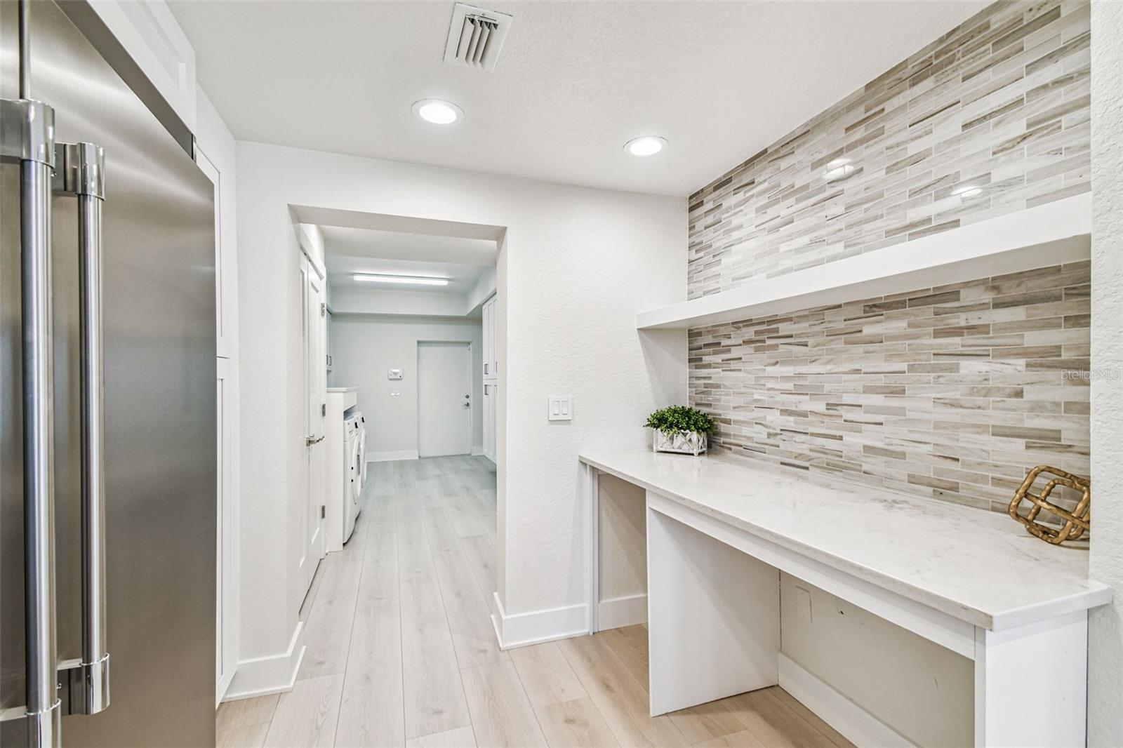 24 ADALIA AVE