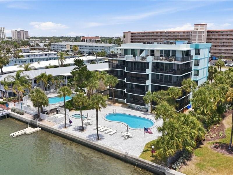 1848 SHORE DR S #101