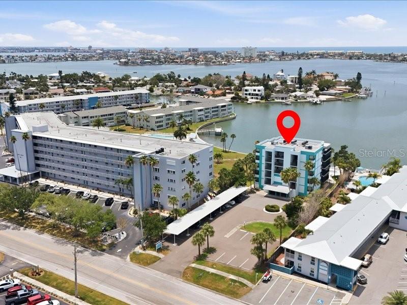 1848 SHORE DR S #101