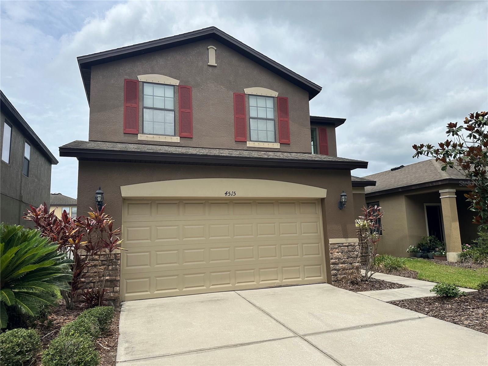 4515 SAVANNAH HOLLY PL