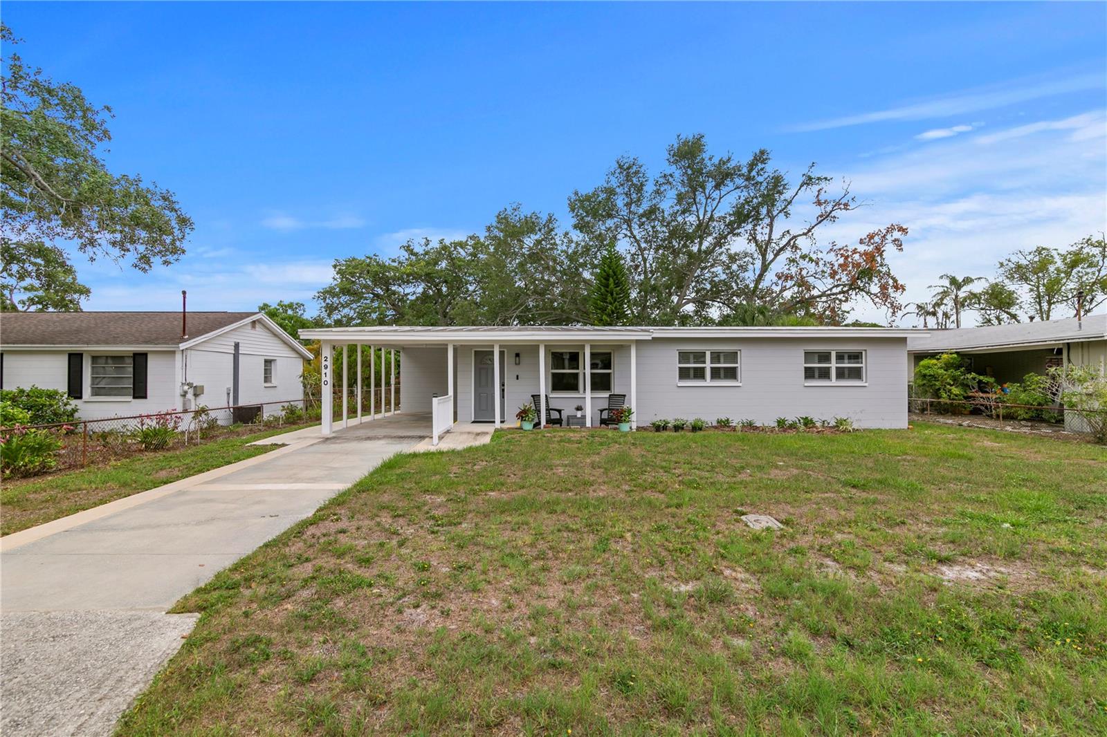 2910 W PRICE AVE