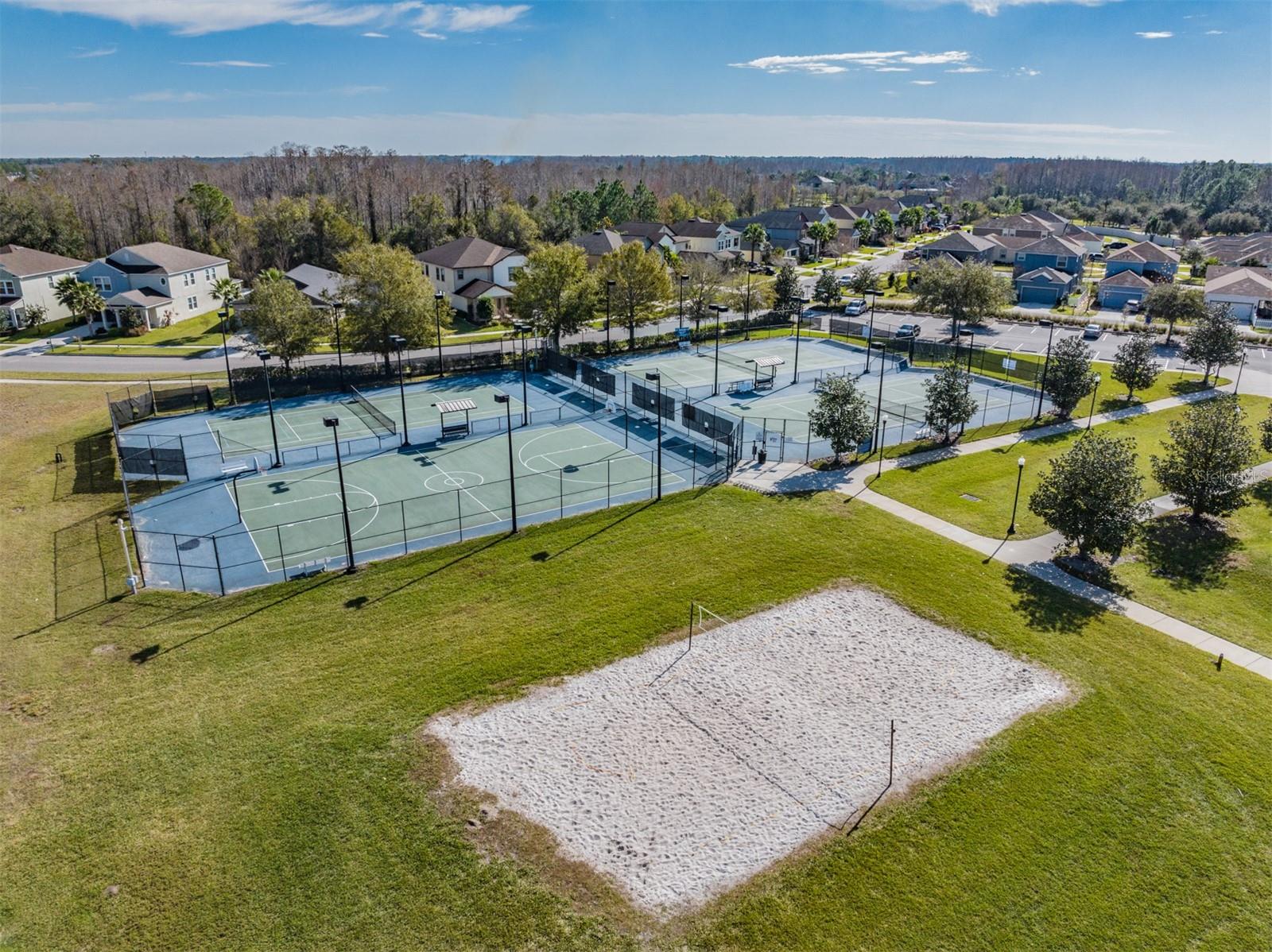 8137 LAGERFELD DR