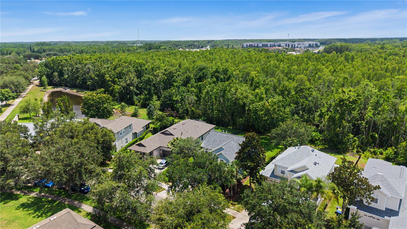8137 LAGERFELD DR