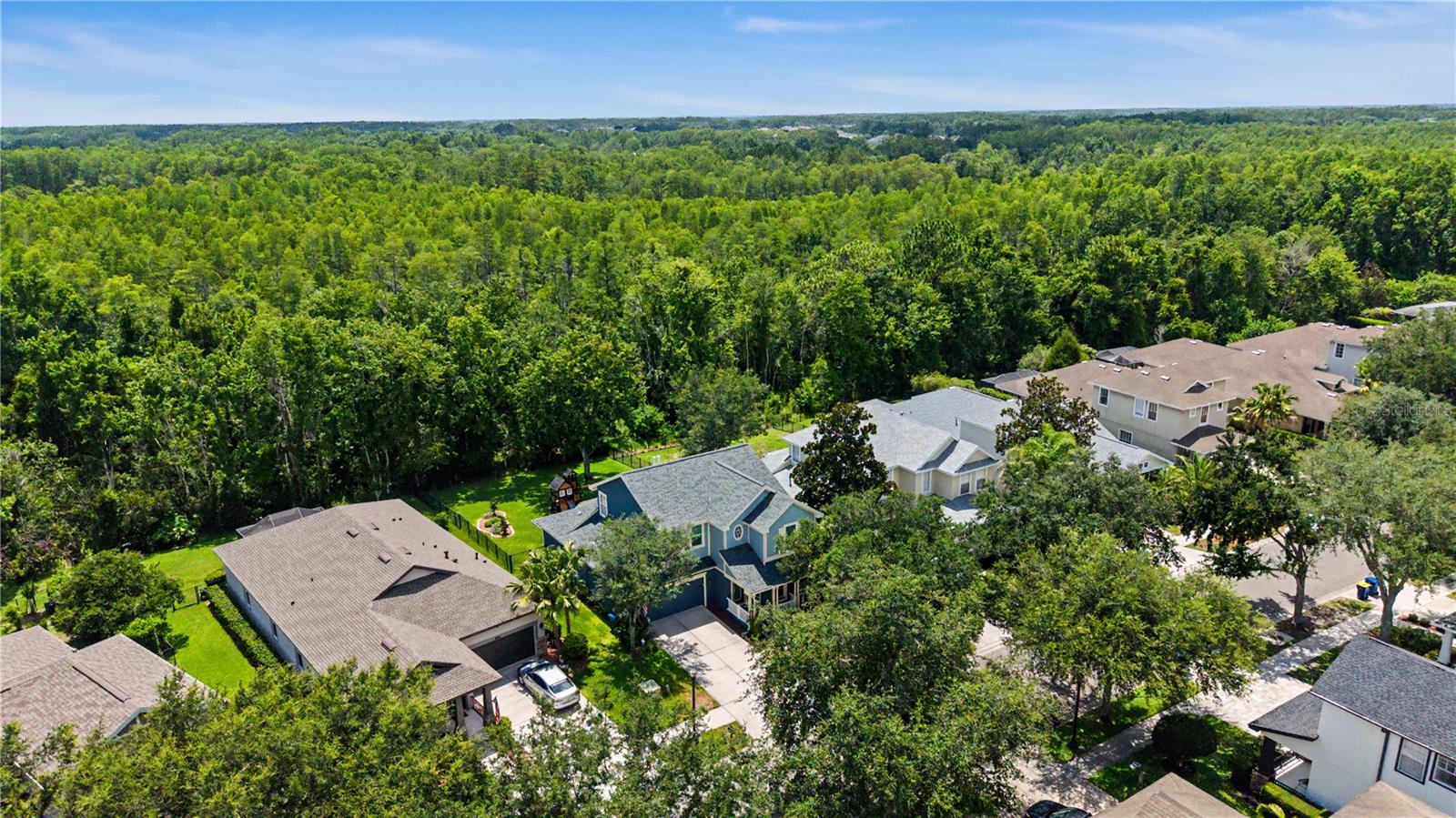 8137 LAGERFELD DR