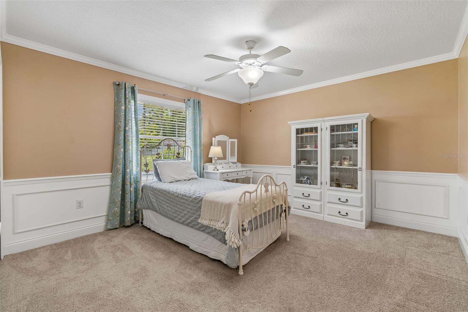 2434 SUMMITVIEW DR