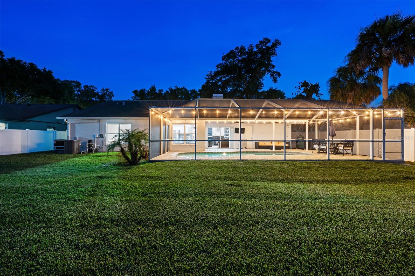 2410 ARBORWOOD DR