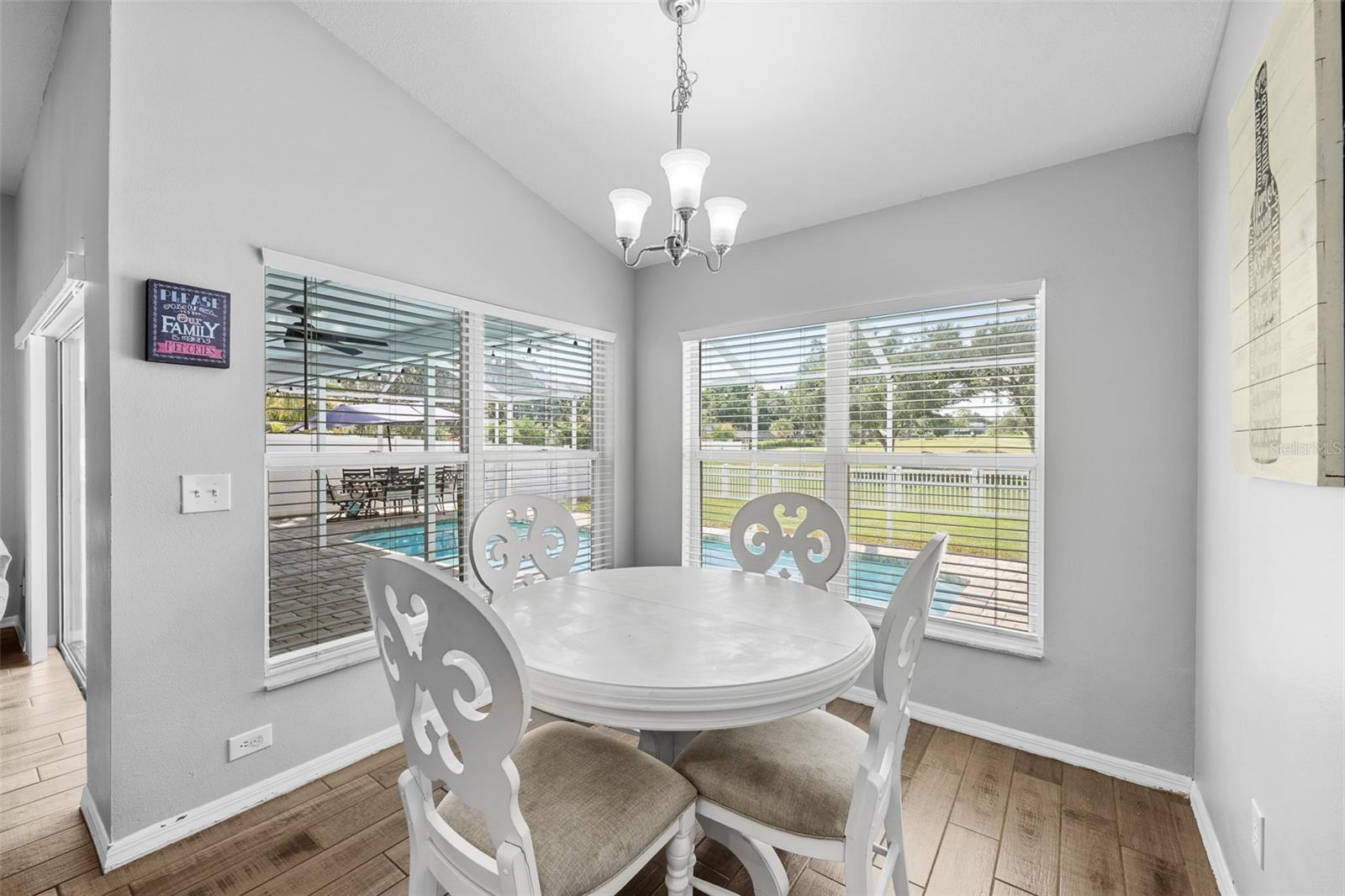 2410 ARBORWOOD DR