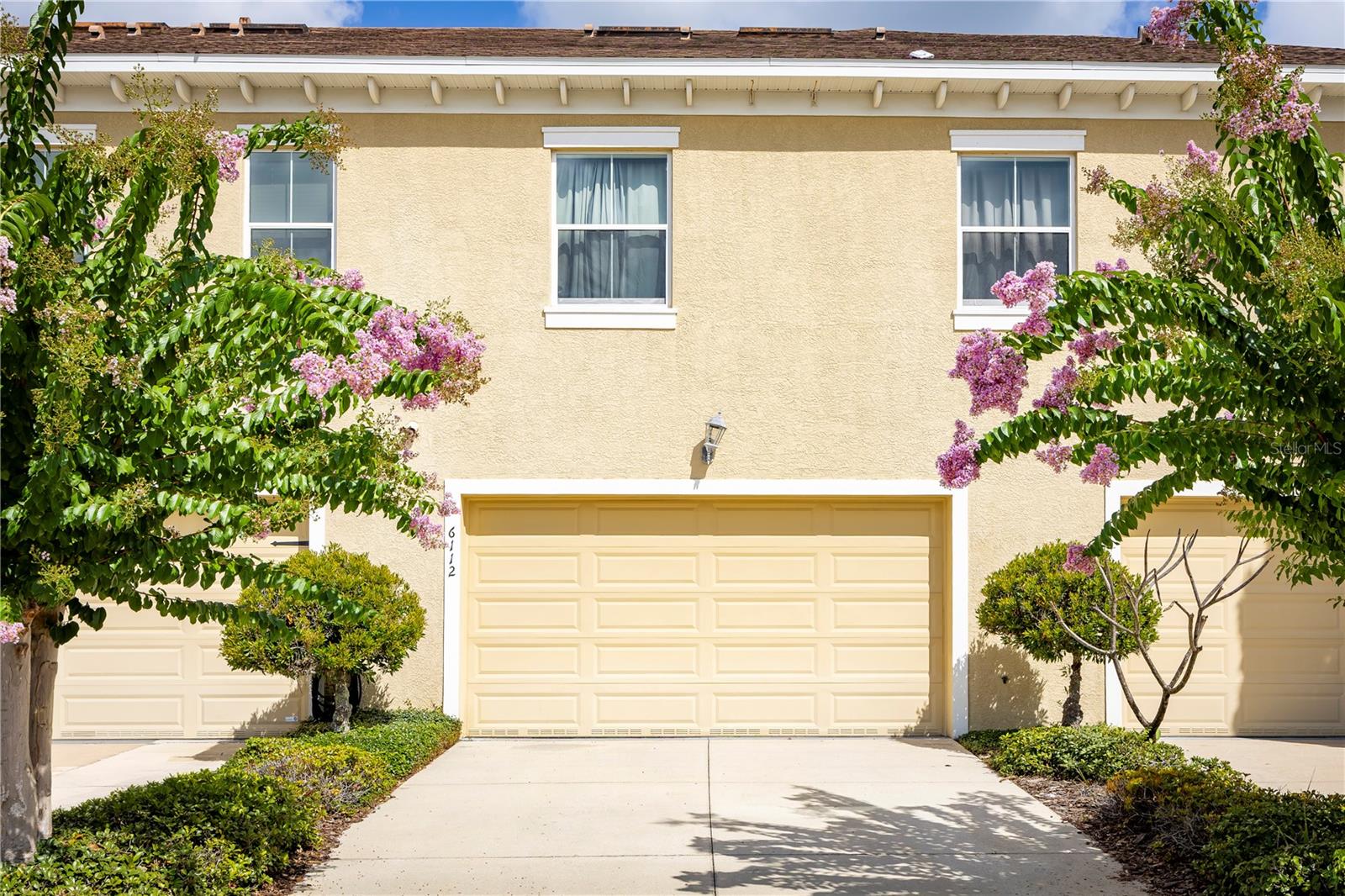 6112 FISHHAWK CROSSING BLVD