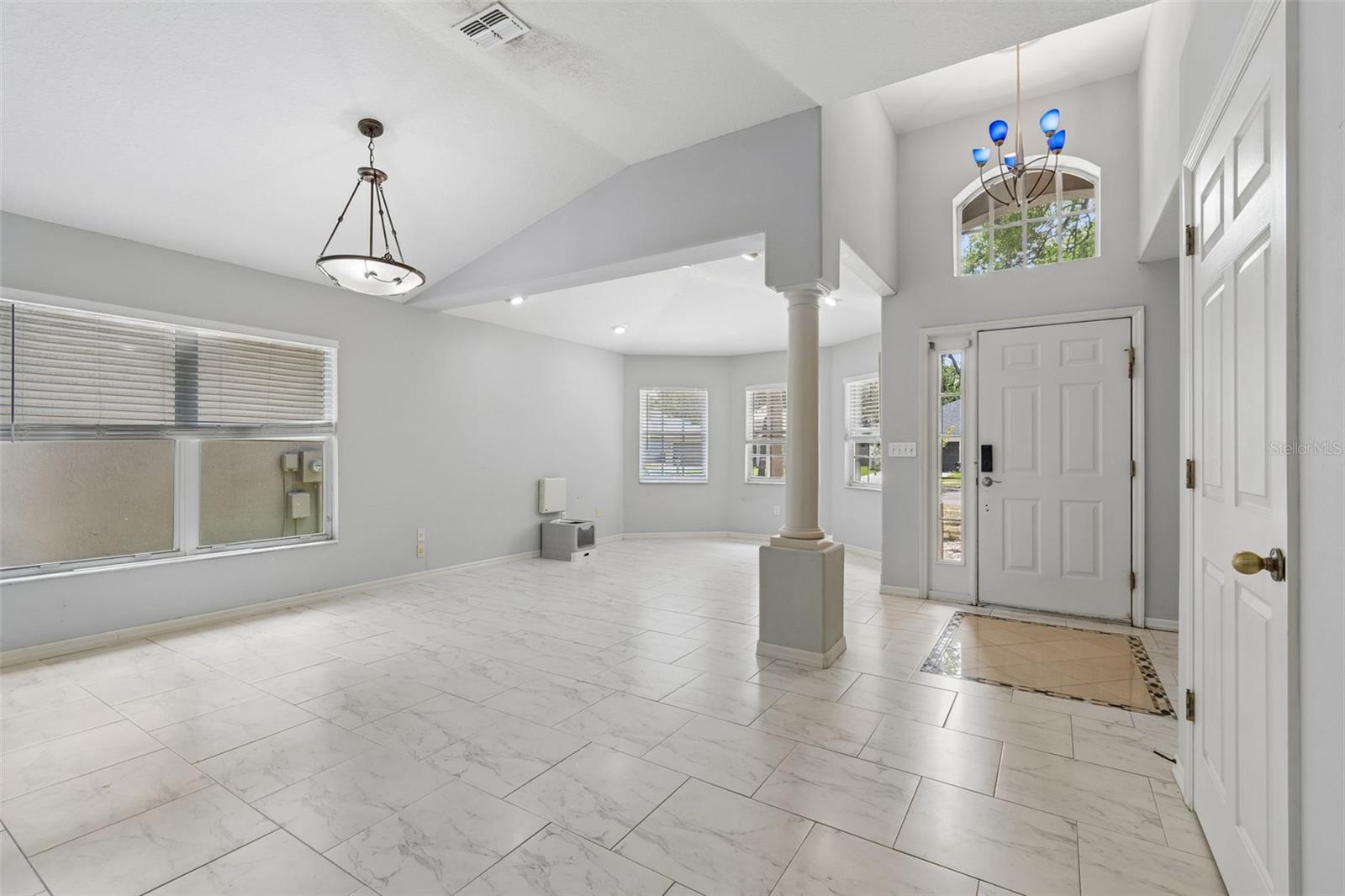 4643 DUNNIE DR