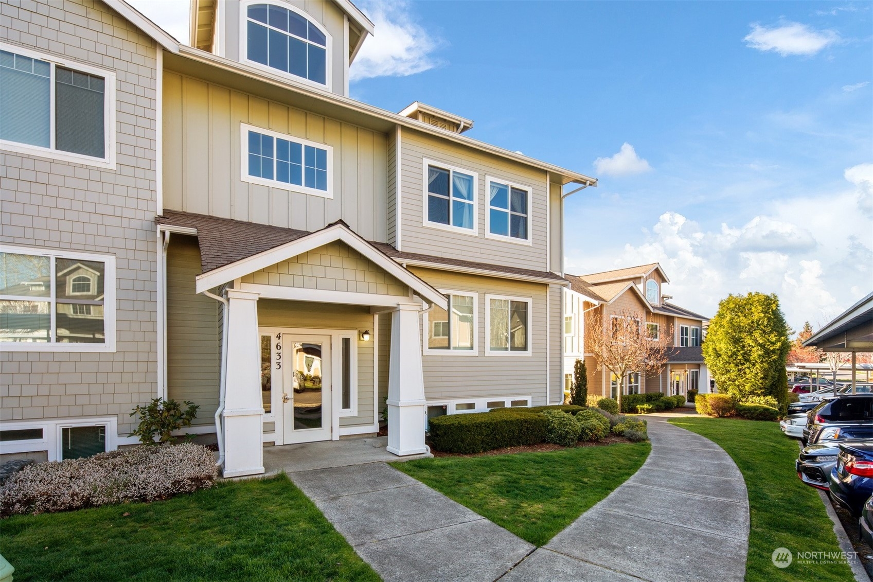 4633 Celia Way Unit: 302