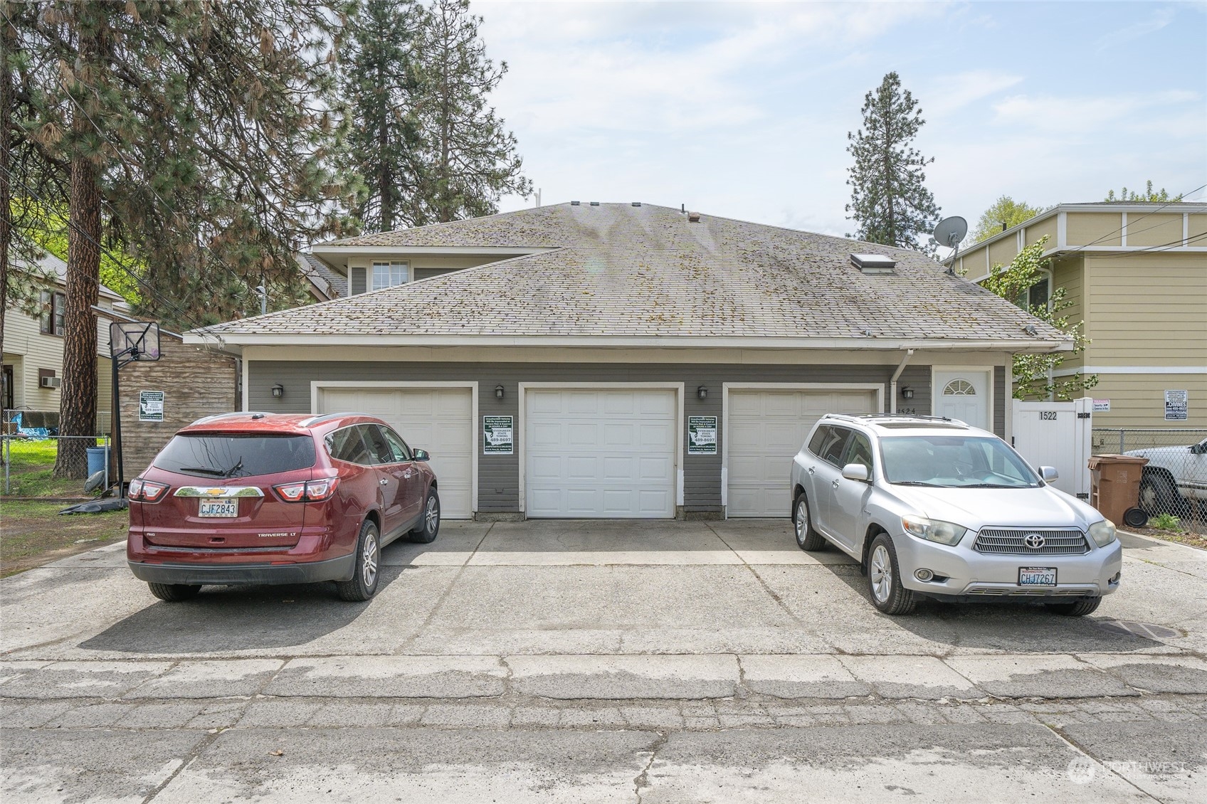 1520 W 10th Avenue
