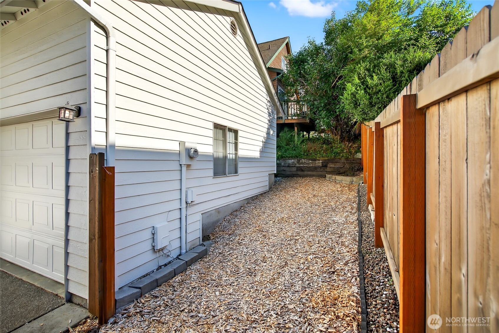 2016 Ponderosa Court