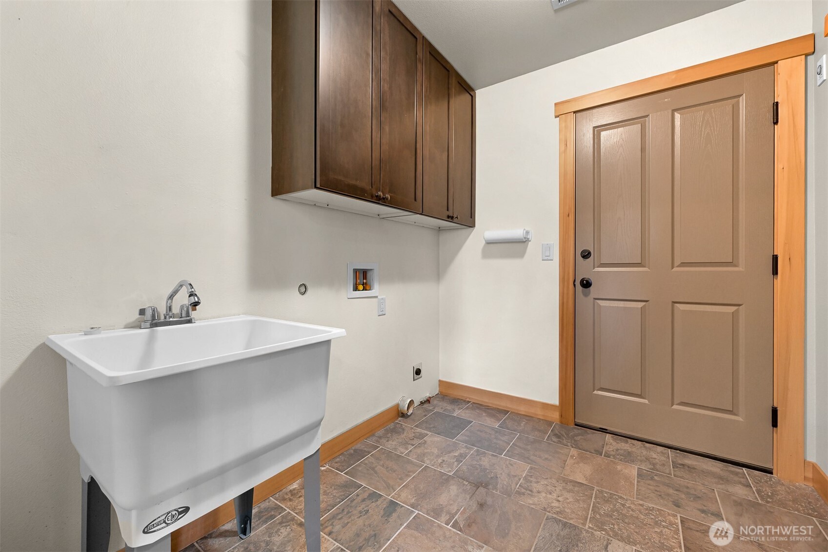403 Westview Place