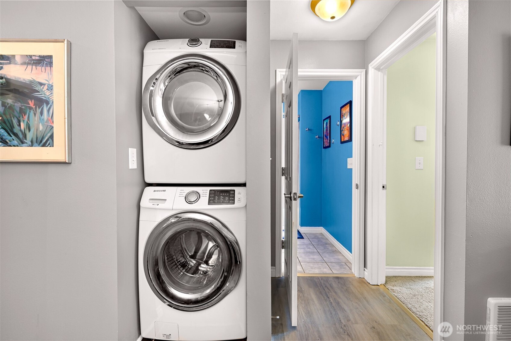 2713 W Maplewood Avenue Unit: 211