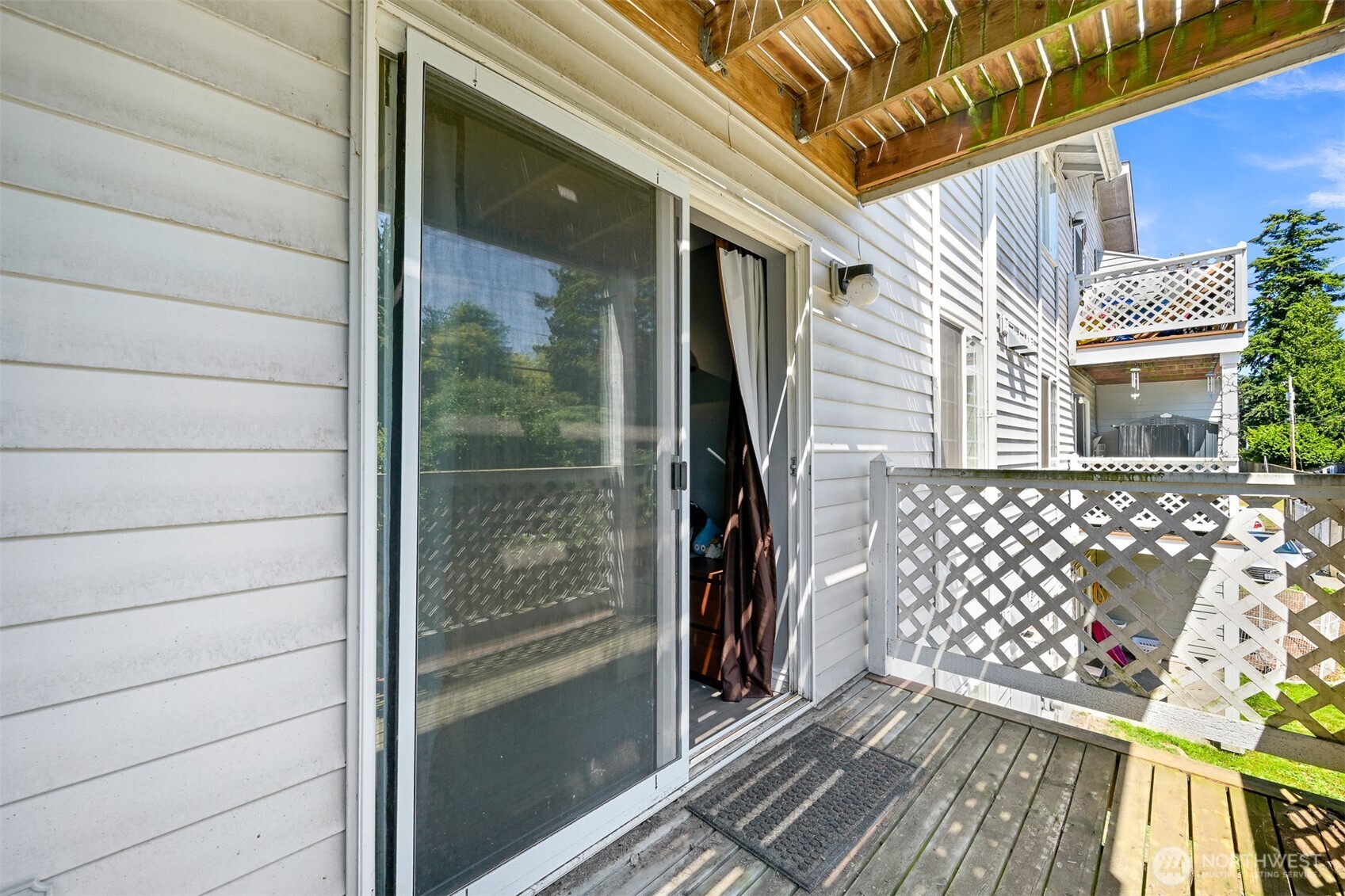 2713 W Maplewood Avenue Unit: 211