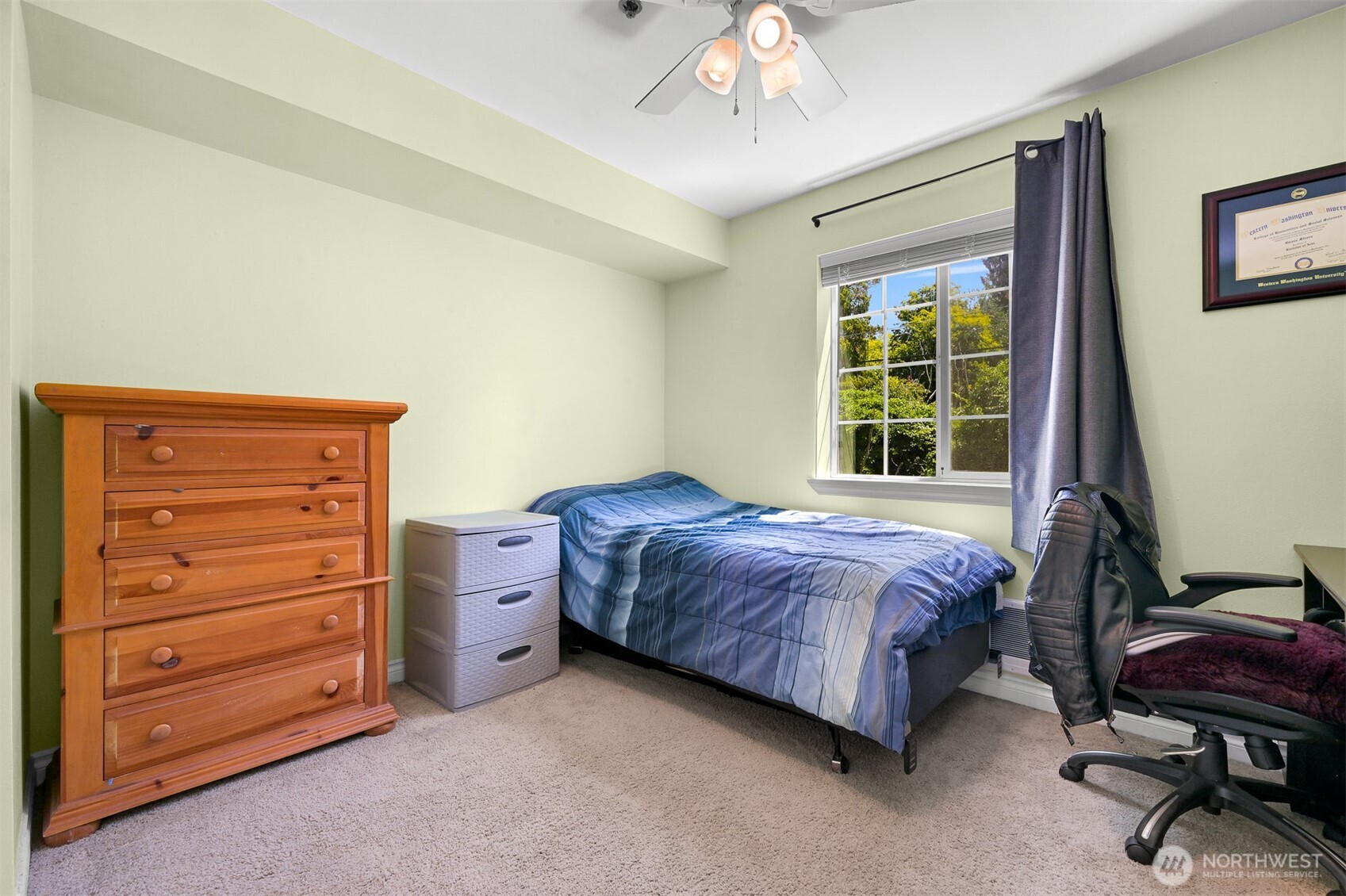2713 W Maplewood Avenue Unit: 211