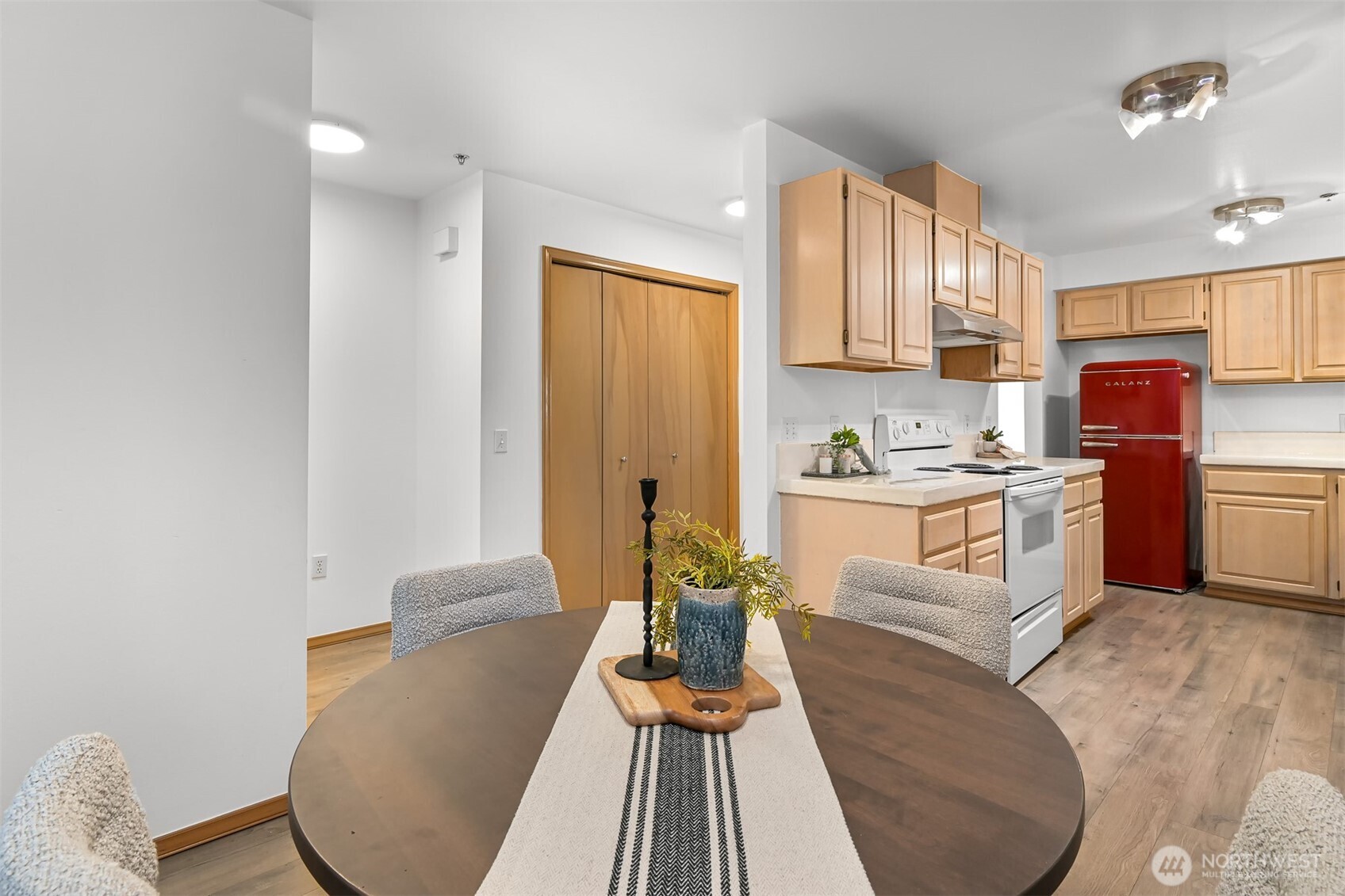 705 N State Street Unit: 202
