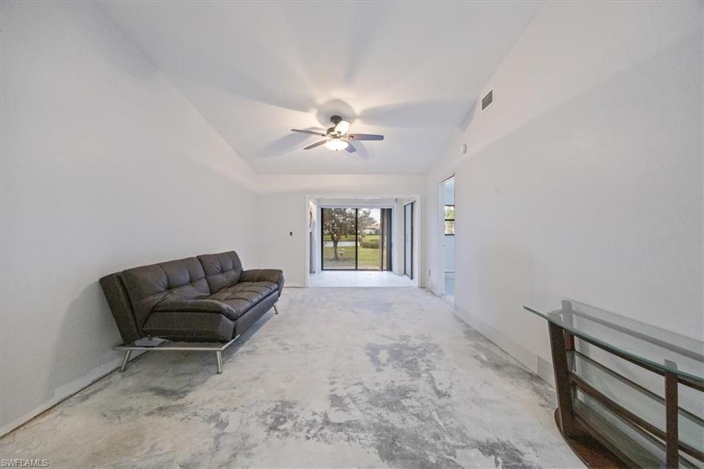 2045 Pine Isle LN # 2045