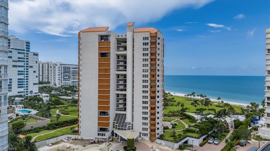 4251 Gulf Shore BLVD N # 17D