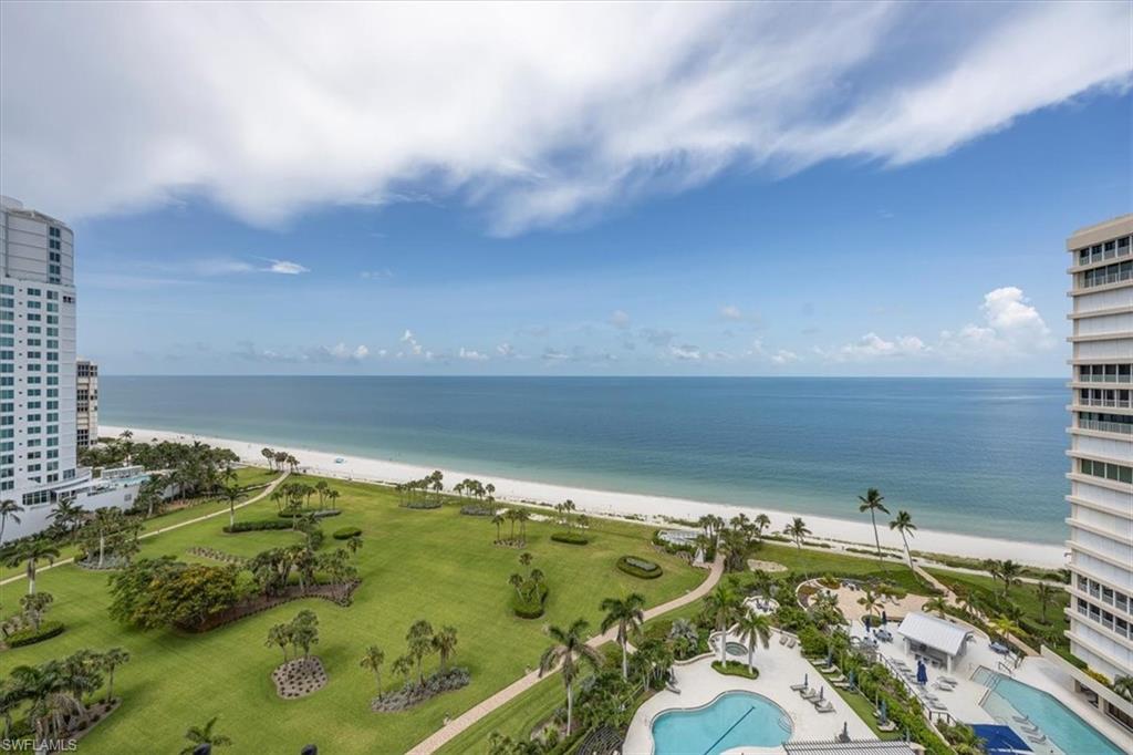 4251 Gulf Shore BLVD N # 17D