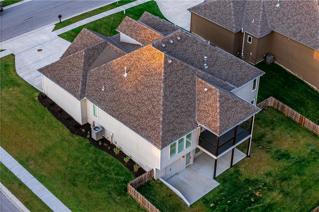 2703 NE 92nd Street