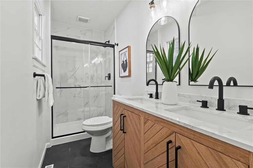 400 NE 112th Terrace