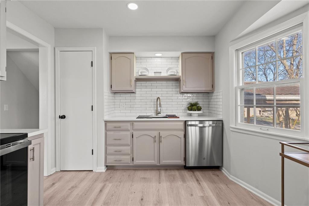 400 NE 112th Terrace