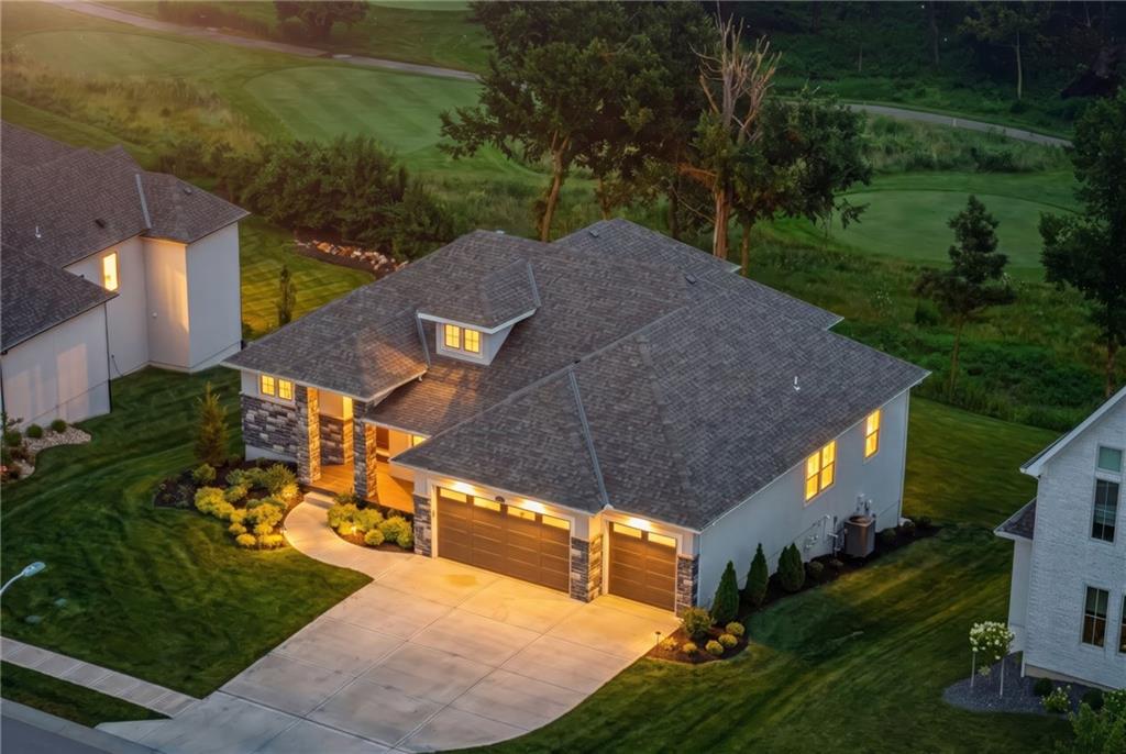 10139 N Kansas Court