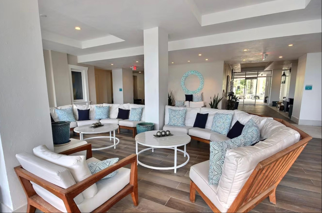 One Ocean PARADISE ISLAND, N.P. Unit: 104