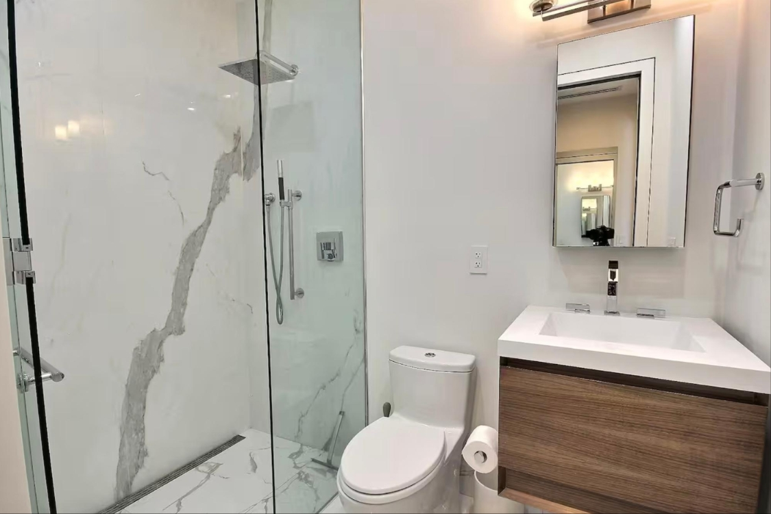 One Ocean PARADISE ISLAND, N.P. Unit: 104