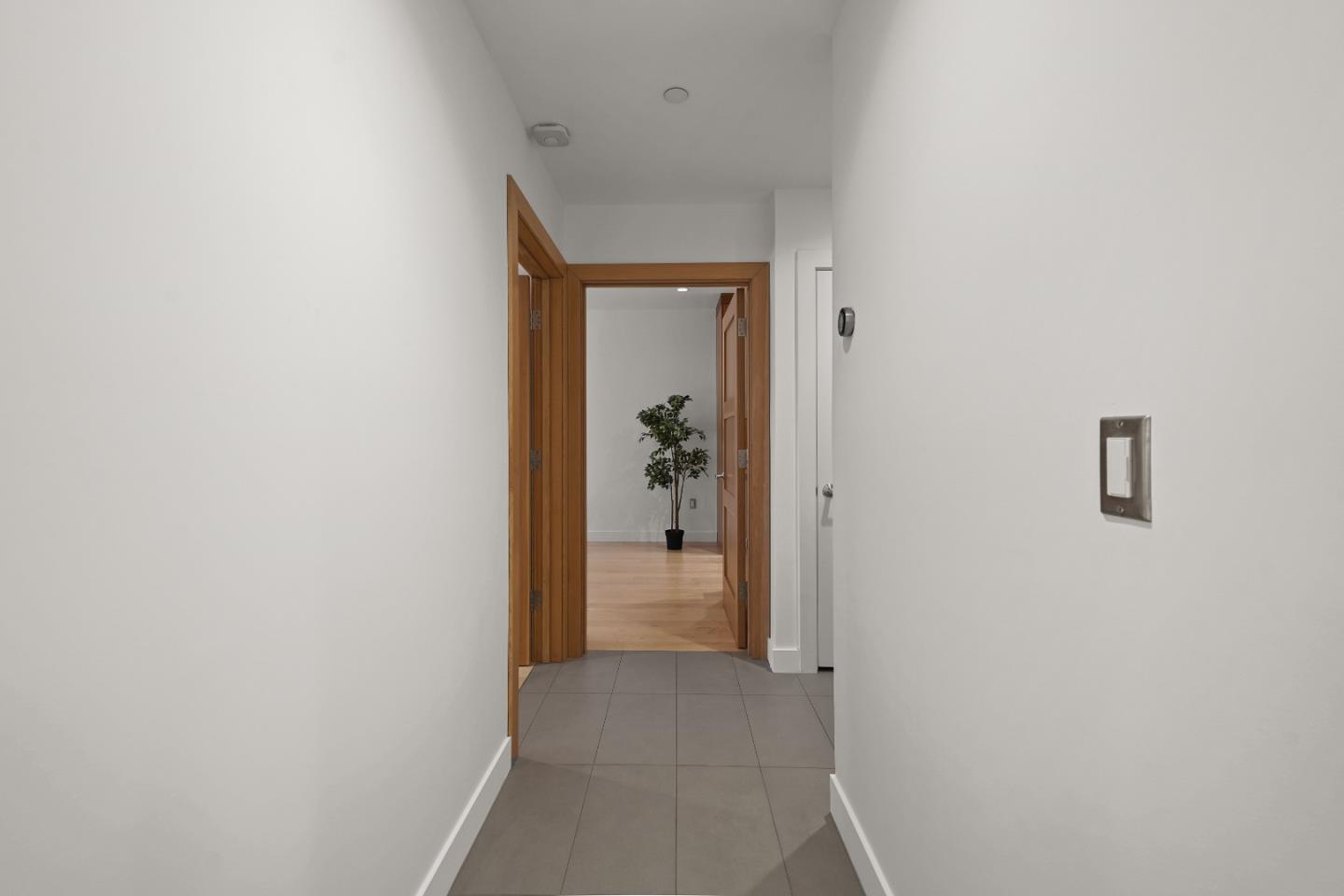 800 High ST 106