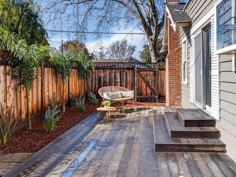 288 North Frances Street