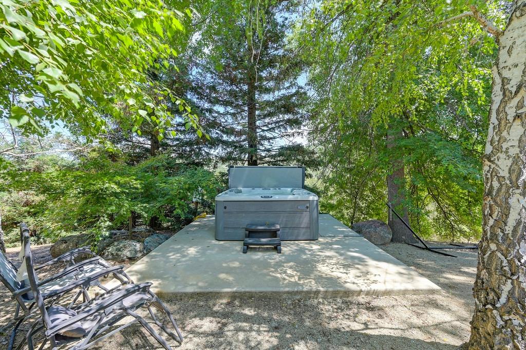 1688 Springvale Road