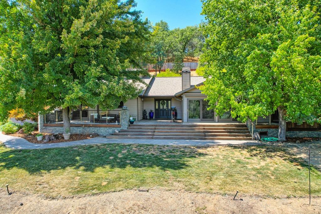 1688 Springvale Road