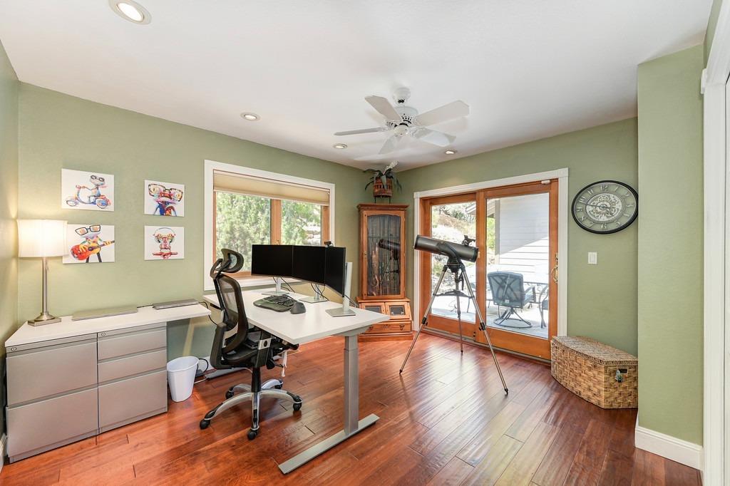 1688 Springvale Road